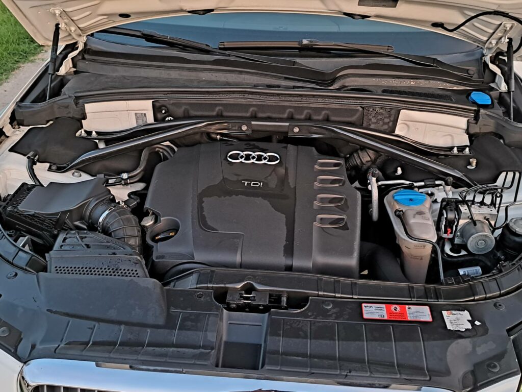 Audi Q5 2.0 TDI Quattro S-line