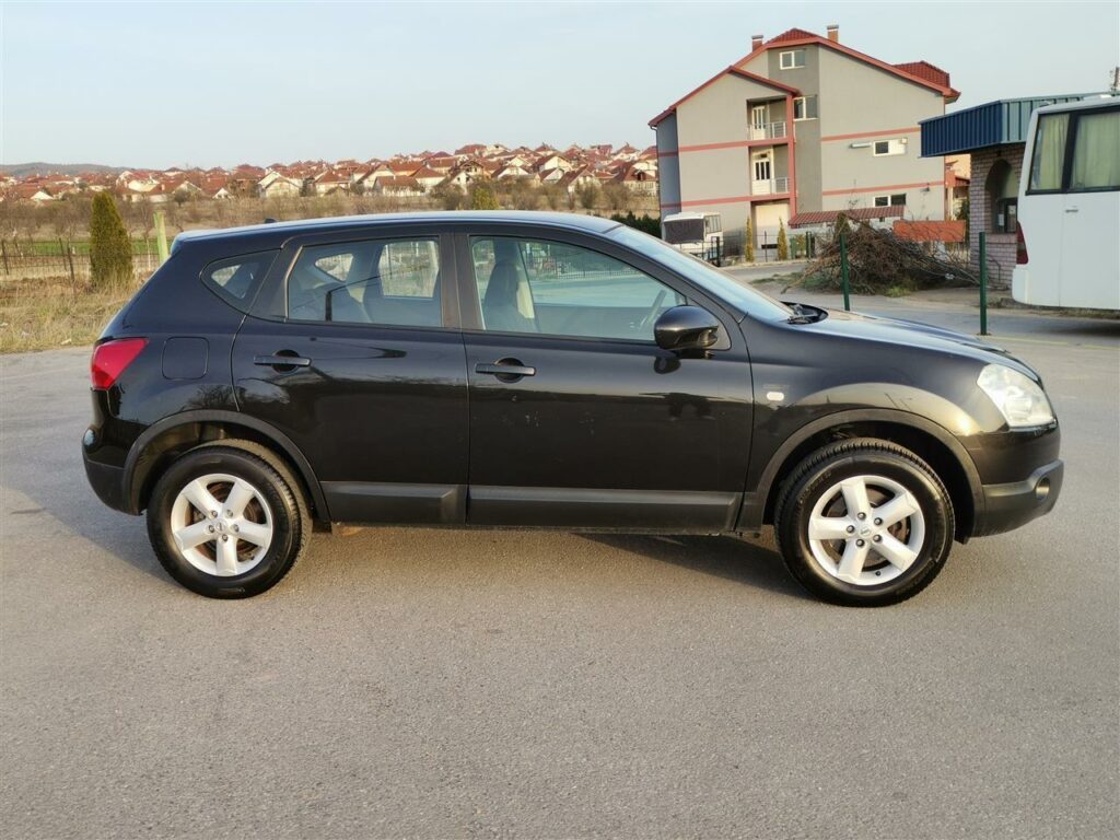 Nissan Qashqai 1.5 DCI