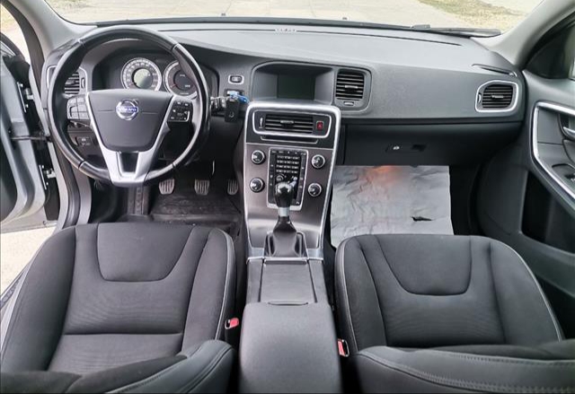 Volvo V60 1.6 HDI