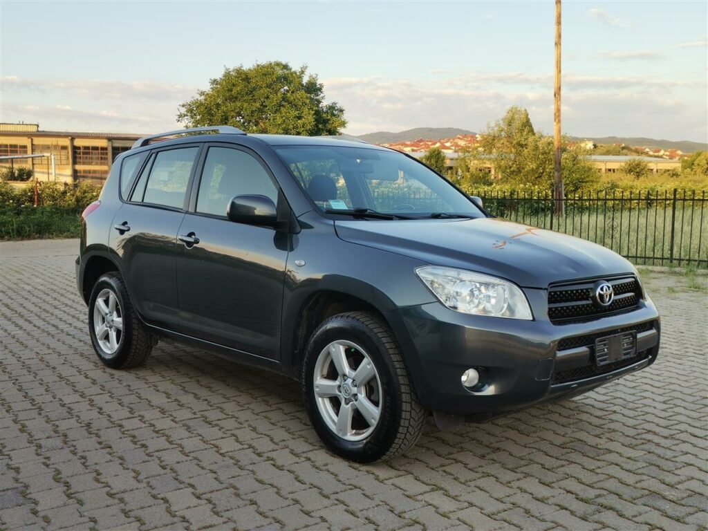 Toyota RAV4 2.2 D-Cat