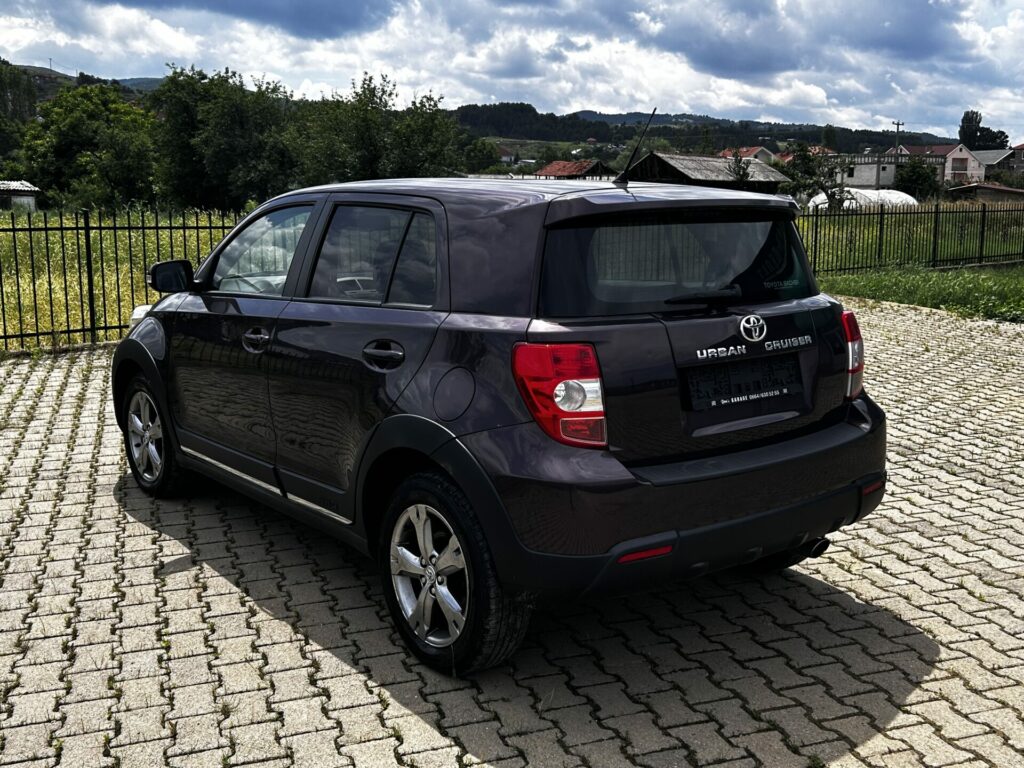 TOYOTA URBAN CRUISER 4X4