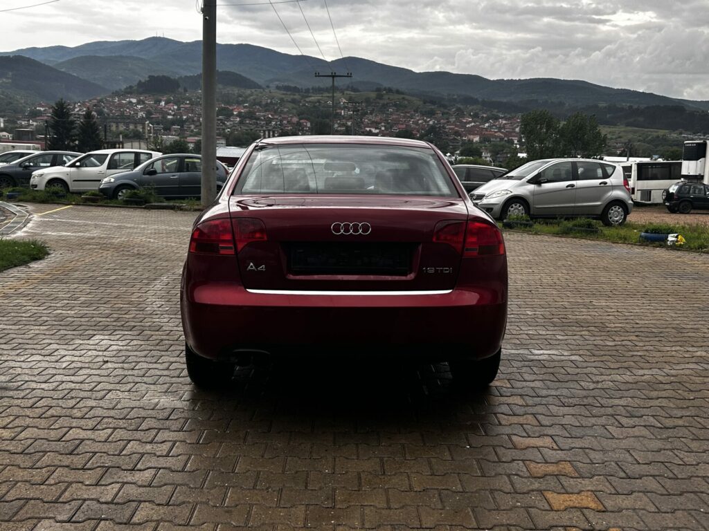 AUDI A4 S-LINE