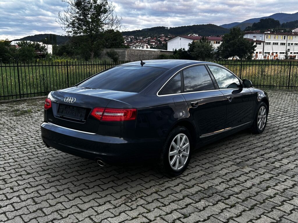 AUDI A6 3.0