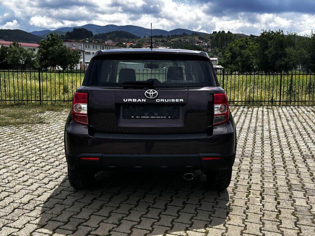 TOYOTA URBAN CRUISER 4X4