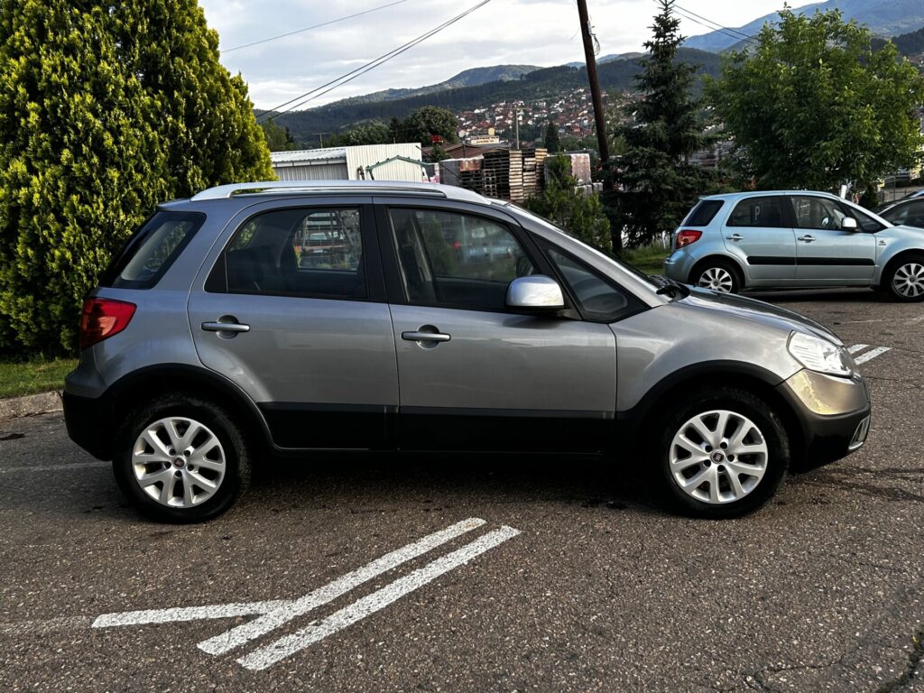 FIAT SEDICI