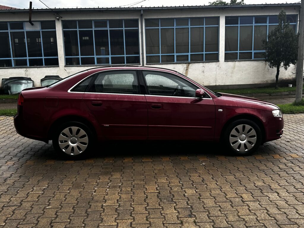 AUDI A4 S-LINE