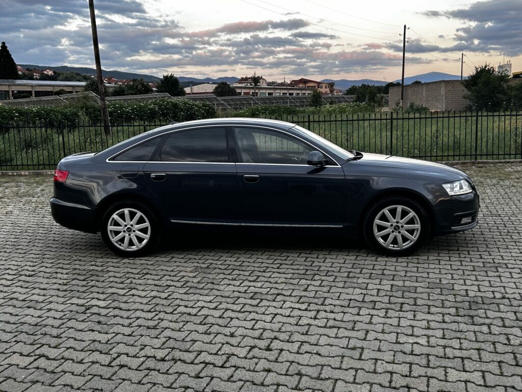 AUDI A6 3.0