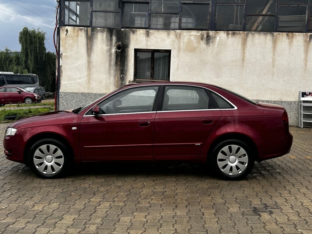 AUDI A4 S-LINE
