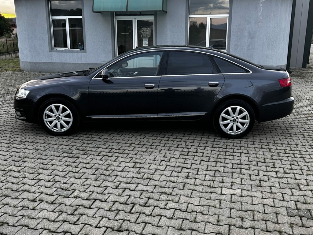 AUDI A6 3.0
