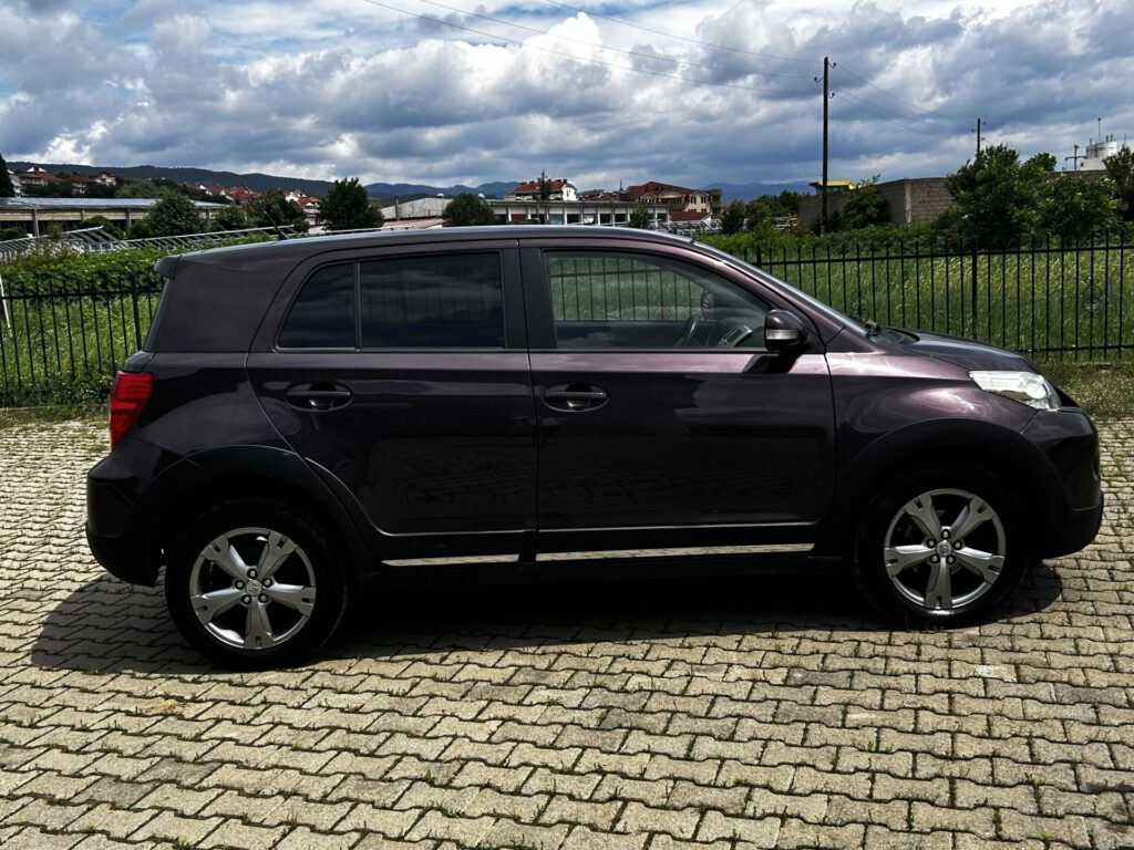TOYOTA URBAN CRUISER 4X4