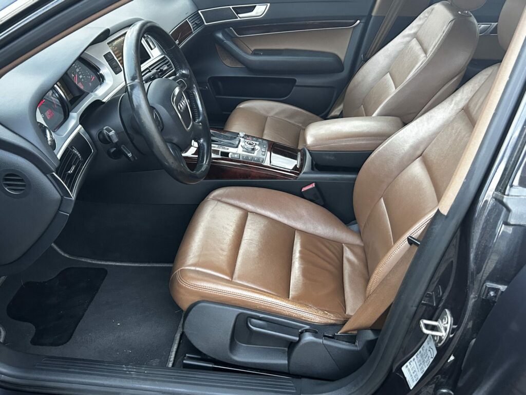 AUDI A6 3.0
